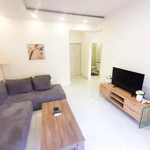The White Pearl Apartament Larnaca