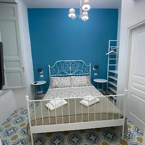 Luna Rossa Apartament