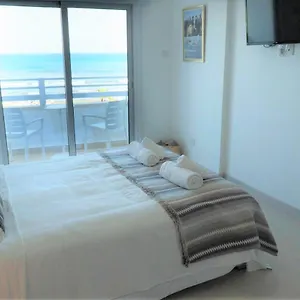 Seaview Luxury Apartament Larnaca